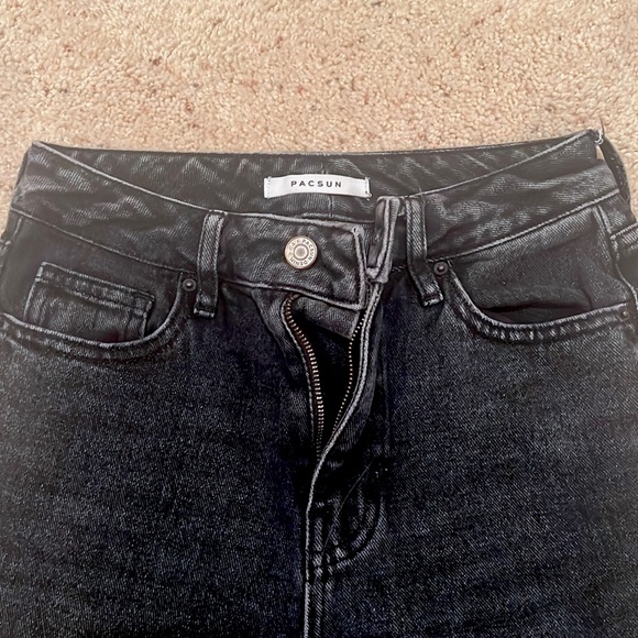 PacSun Black Mom Jean - Picture 4 of 6